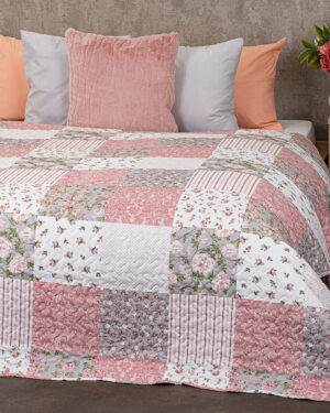 Prehoz na posteľ Pink Rose Patchwork, 220 x 240 cm